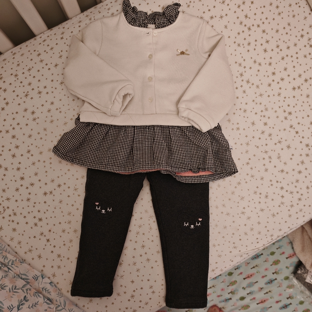 3/25 French brand Absorba Girls Top